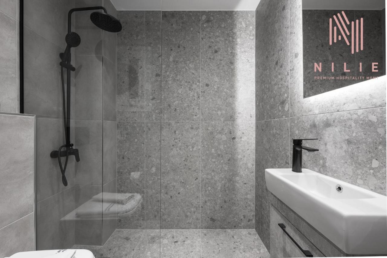 Creme, Nilie Hospitality Mgmt Apartment Tesalonika Bagian luar foto